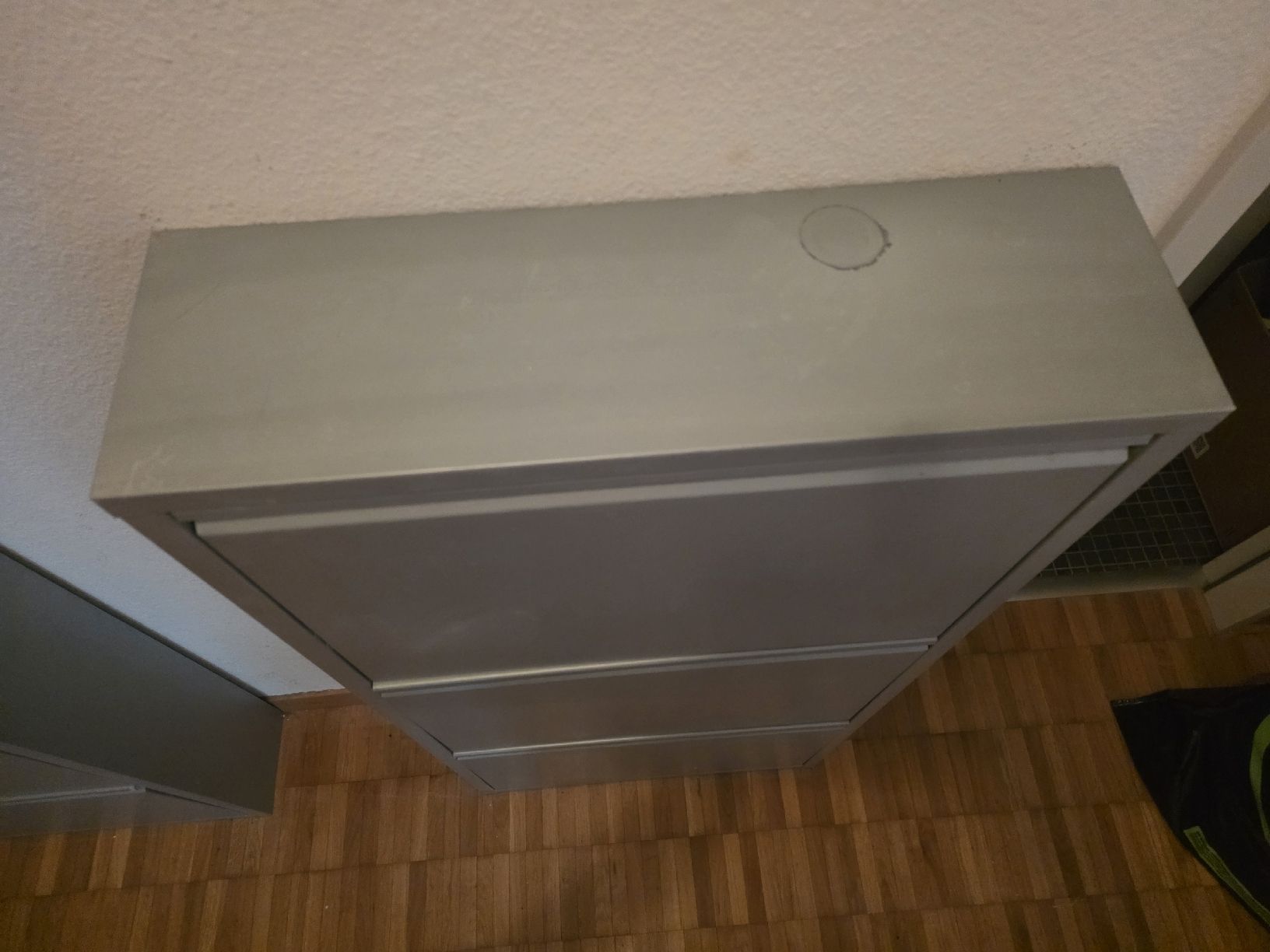 Schränke: Schuhschrank 2er Set Metall grau mit3 Klappen  – Gebraucht aus Bellikon von zuzu66 2