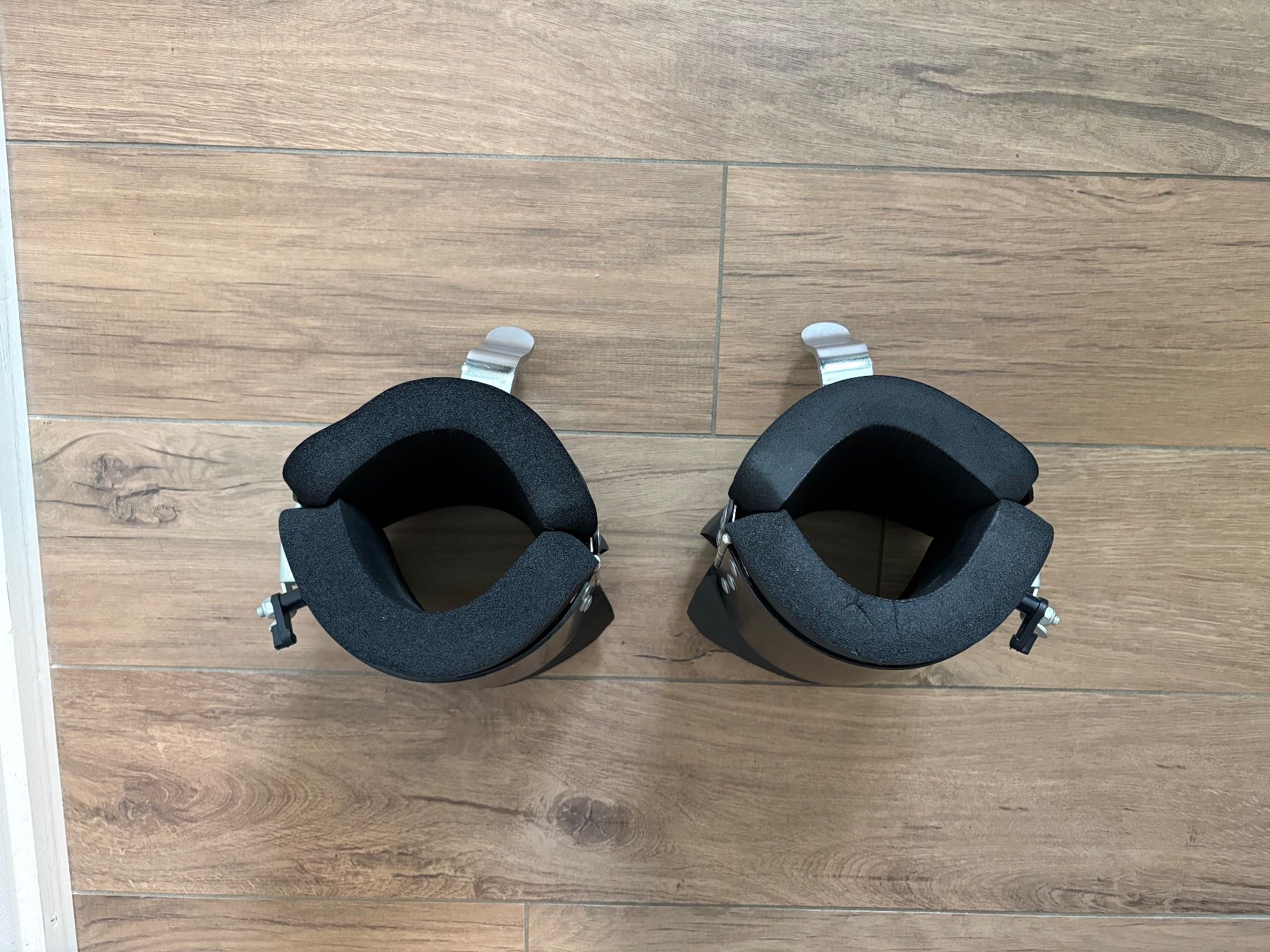 Hometrainer: Gravity Boots GladiatorFit Inversion Boots (Set of 2) – Usato da Starrkirch-Wil venduto da Stribor