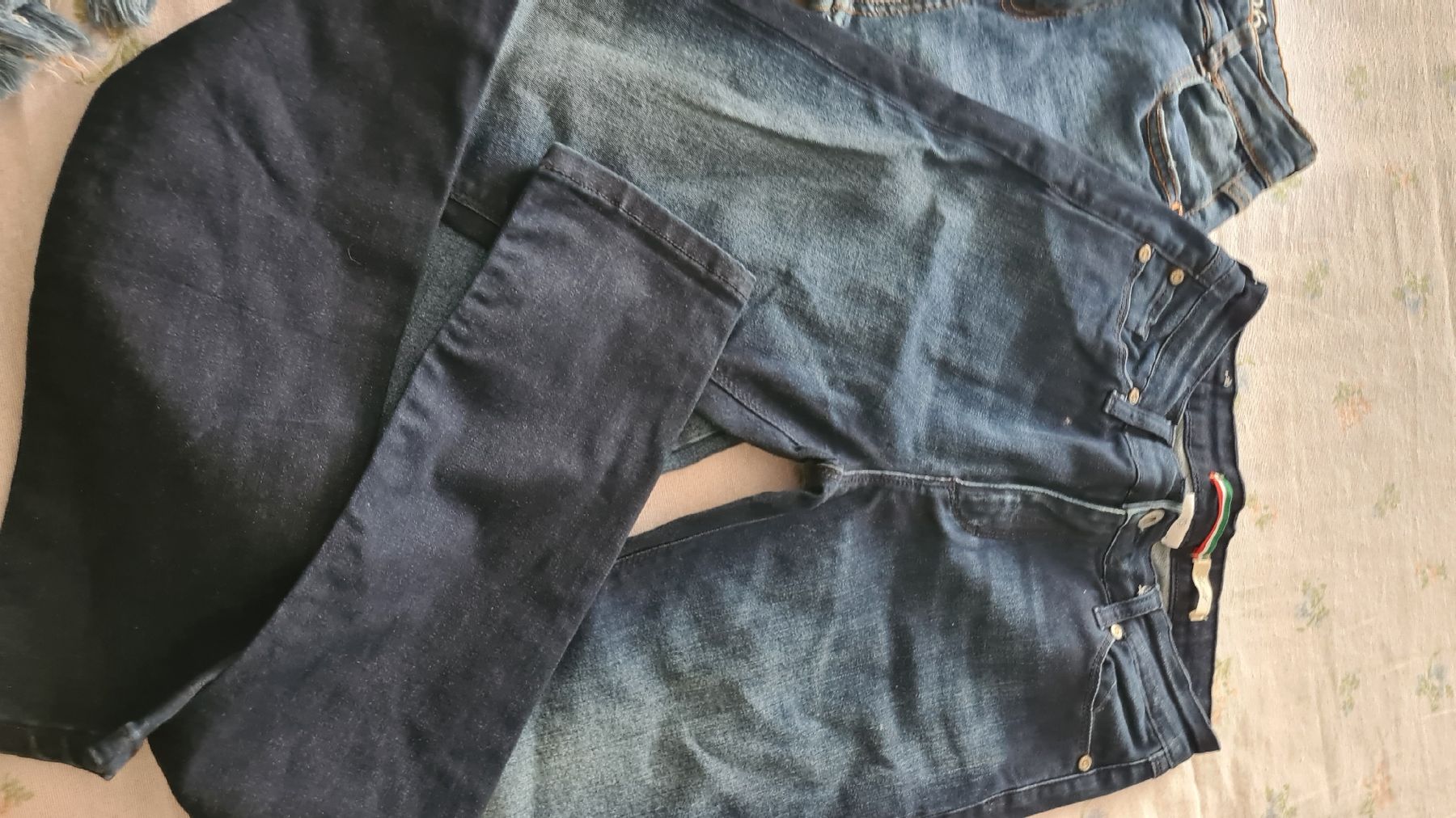 Jeans: 2 jeans  – D'occasion à Kriens par nello-1 4