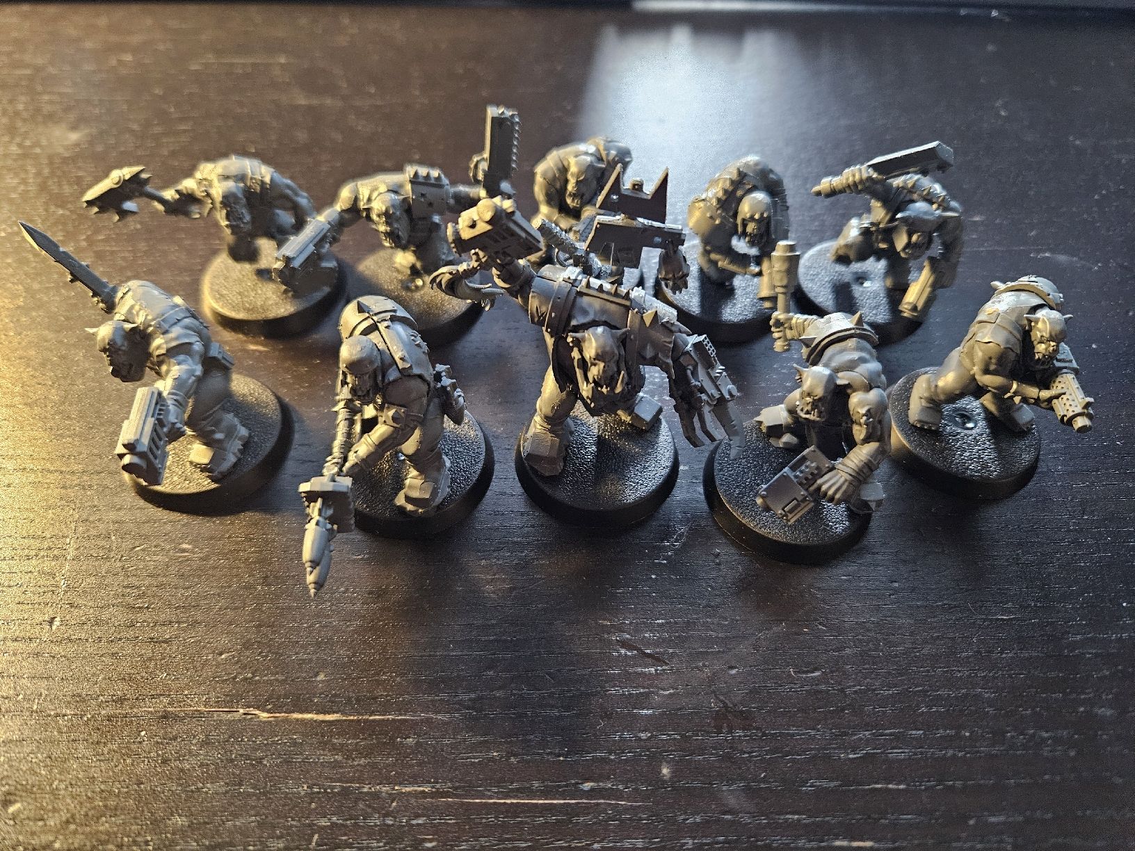 Kit di modellismo & Modellini statici: Warhammer 40K - Ork Boyz Unit – Nuovo (secondo la descrizione) da Genève venduto da lec_2k2j