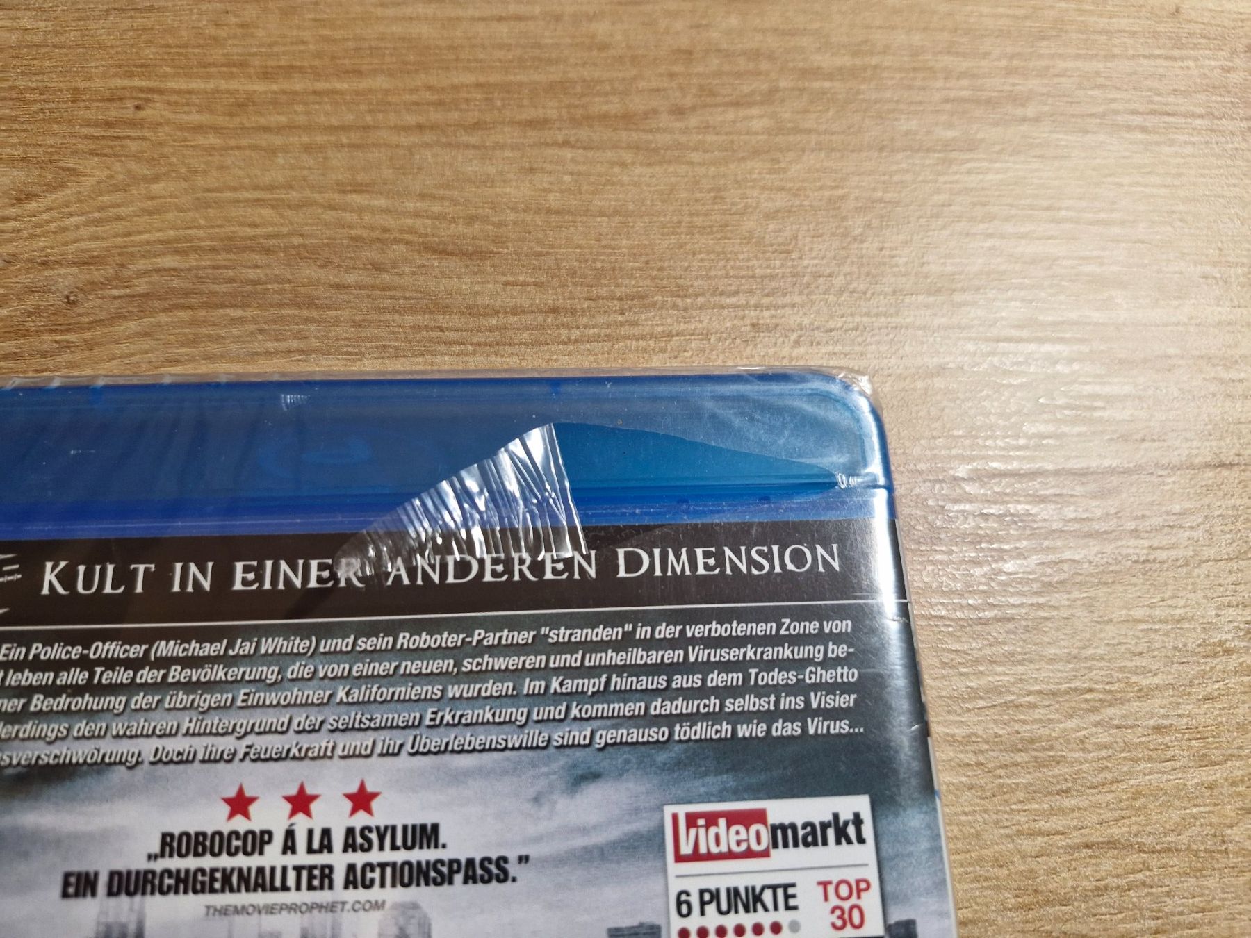 Tutti i DVDs: Android Cop 3D (2014) NEU OVP RAR Bluray – Nuovo e nell'imballaggio originale da Pfungen venduto da Whitie 2