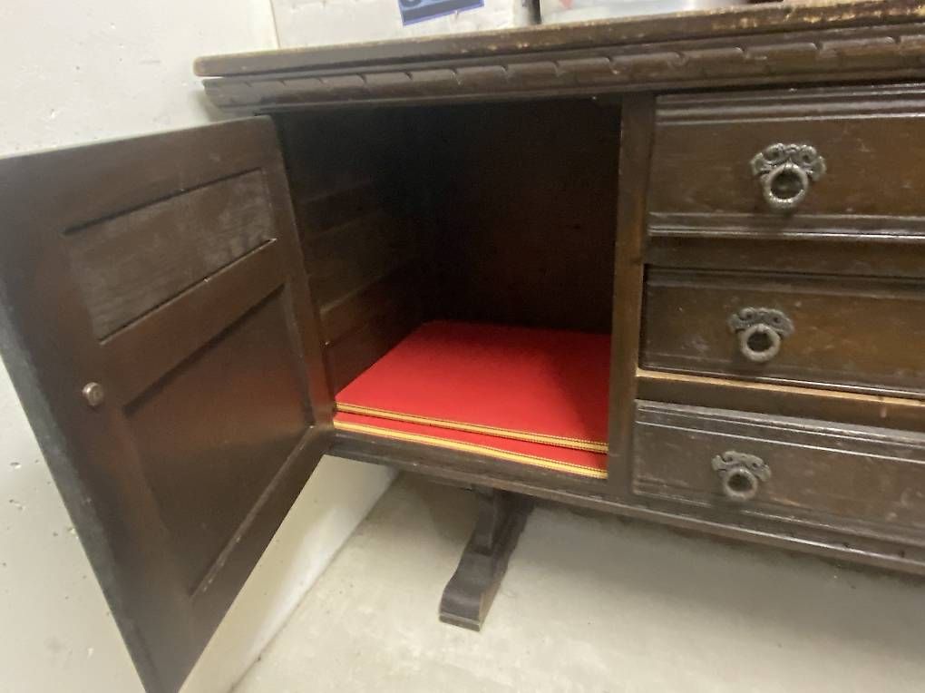 Commodes: Side-Board in dunklem Holz - gratis – D'occasion à Zürich par ricazh8 1