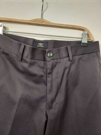 Pantalon Dockers, taille 28/30.