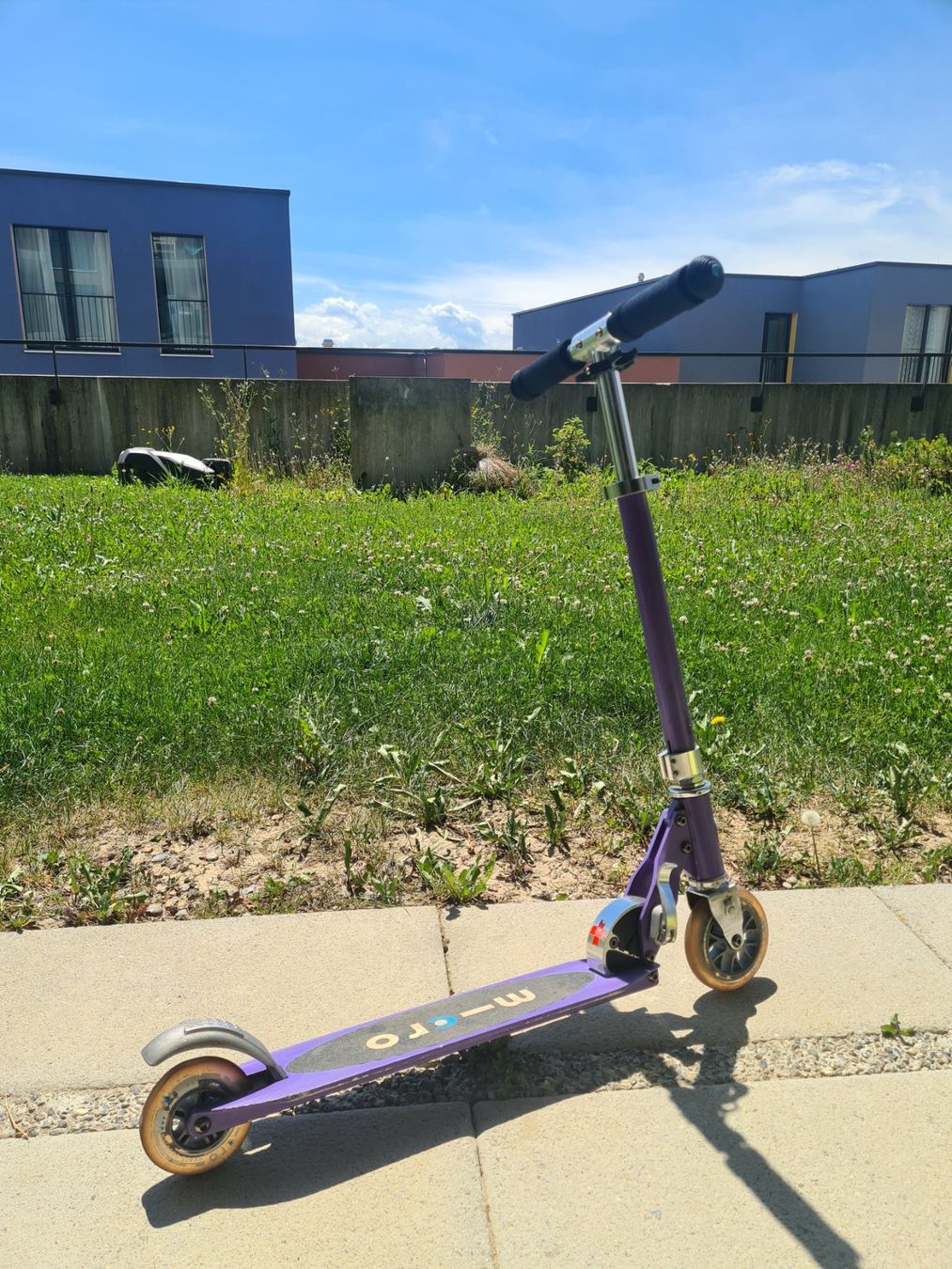Micro Kickboard: Micro Sprite Scooter Lila – Usato da Zumikon venduto da daryona 1