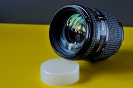 Nikon Nikkor 28-105mm