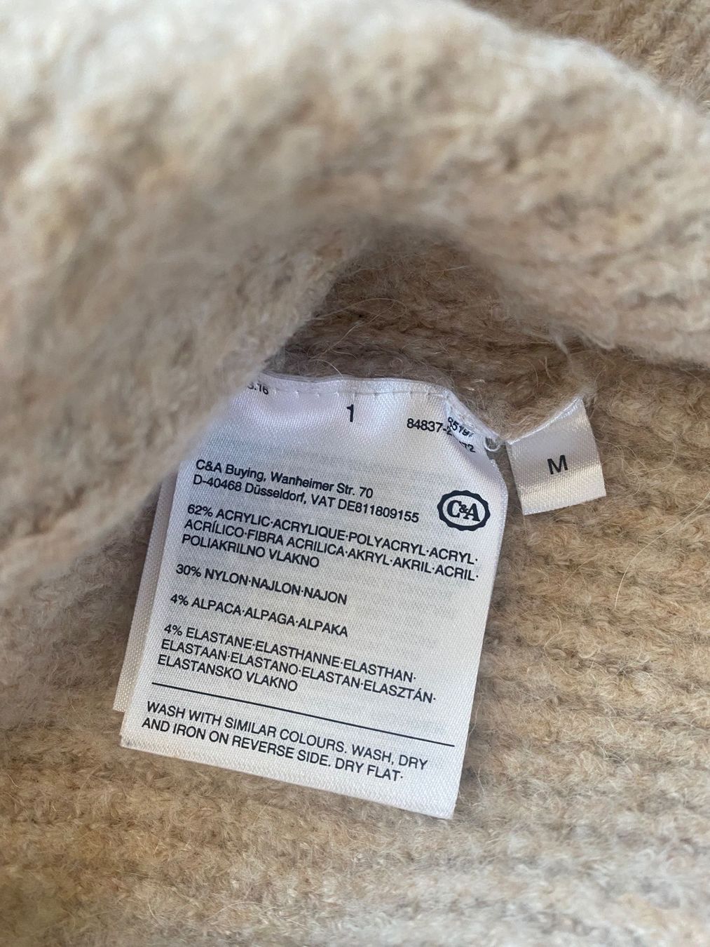 C&A Jacken: Strickjacke Yessica C&A in Grösse M – Neu (gemäss Beschreibung) aus Uetikon am See von cristalllina 3