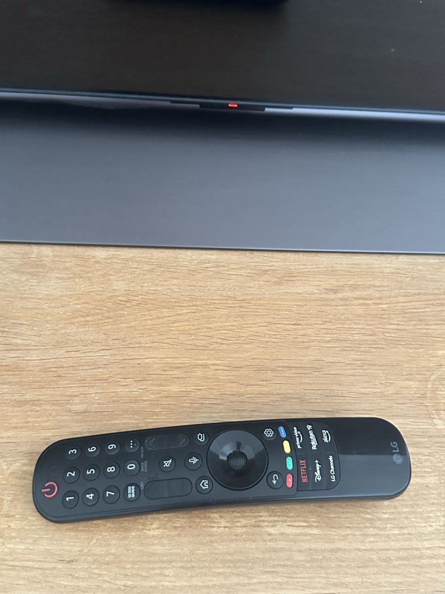 Fernseher: LG OLED TV C5 – Neu (gemäss Beschreibung) aus Zürich von jonertb 3