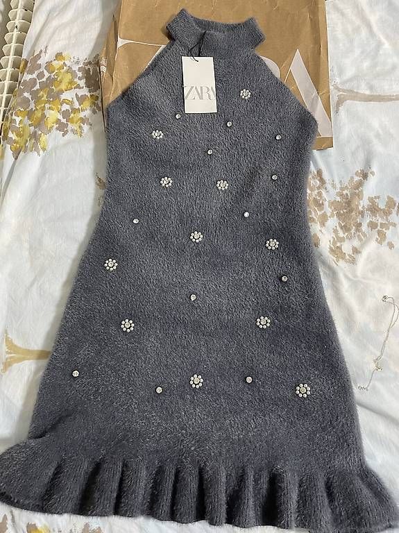 Zara Vestiti: Zara Strickkleid Gr. M Perlen Glitzer neu – Nuovo e nell'imballaggio originale da Luzern venduto da Lorena.haj 3