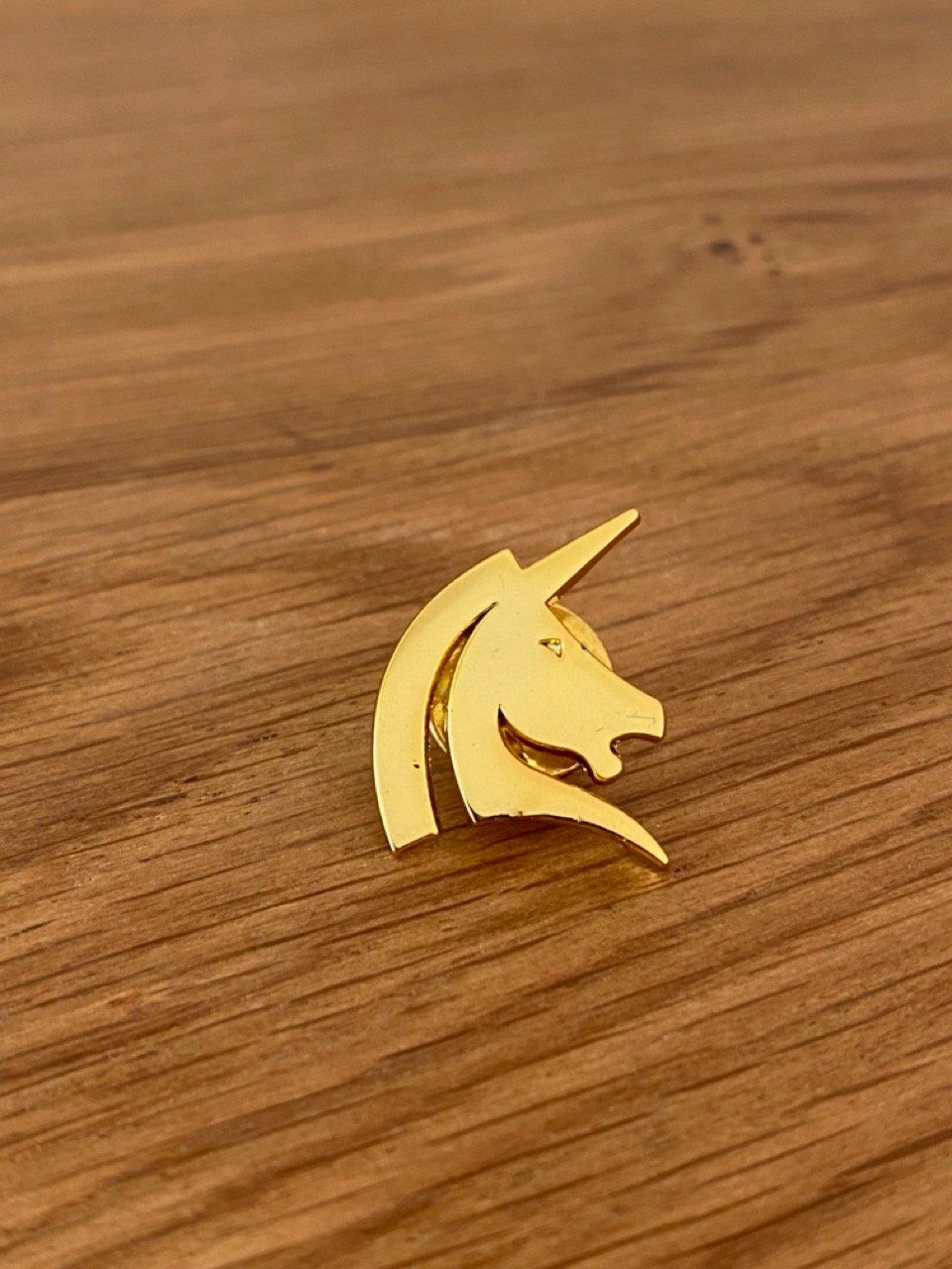 Broches & Aiguilles: Pin Anstecker Einhorn – D'occasion à Zumikon par Frauenecke