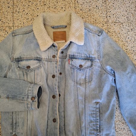 Veste en jean Levi's Sherpa Trucker délavée - Taille L