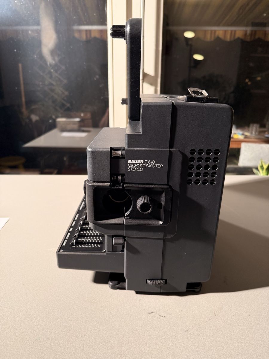 Pellicole: Bauer T610 Microcomputer Stereo Super 8 Projektor + M2 – Usato da Reinach BL venduto da Rushkatie 8