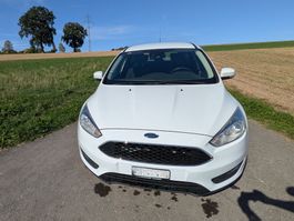 Ford Focus Kombi 1.5 TDCi | MFK 03/25 | Service 06/26 | AHK