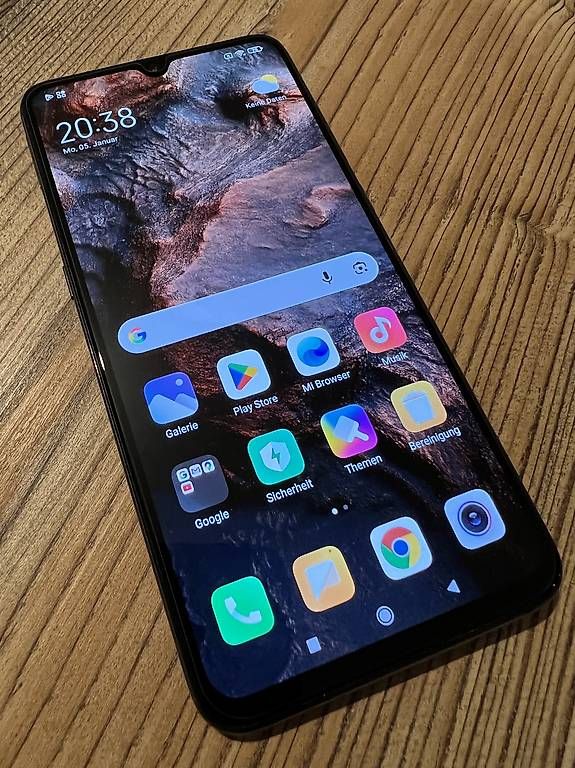 Xiaomi Telefoni cellulari / Smartphones: Xiaomi MI 9 6/128 GB – Usato da Zürich venduto da John138 3