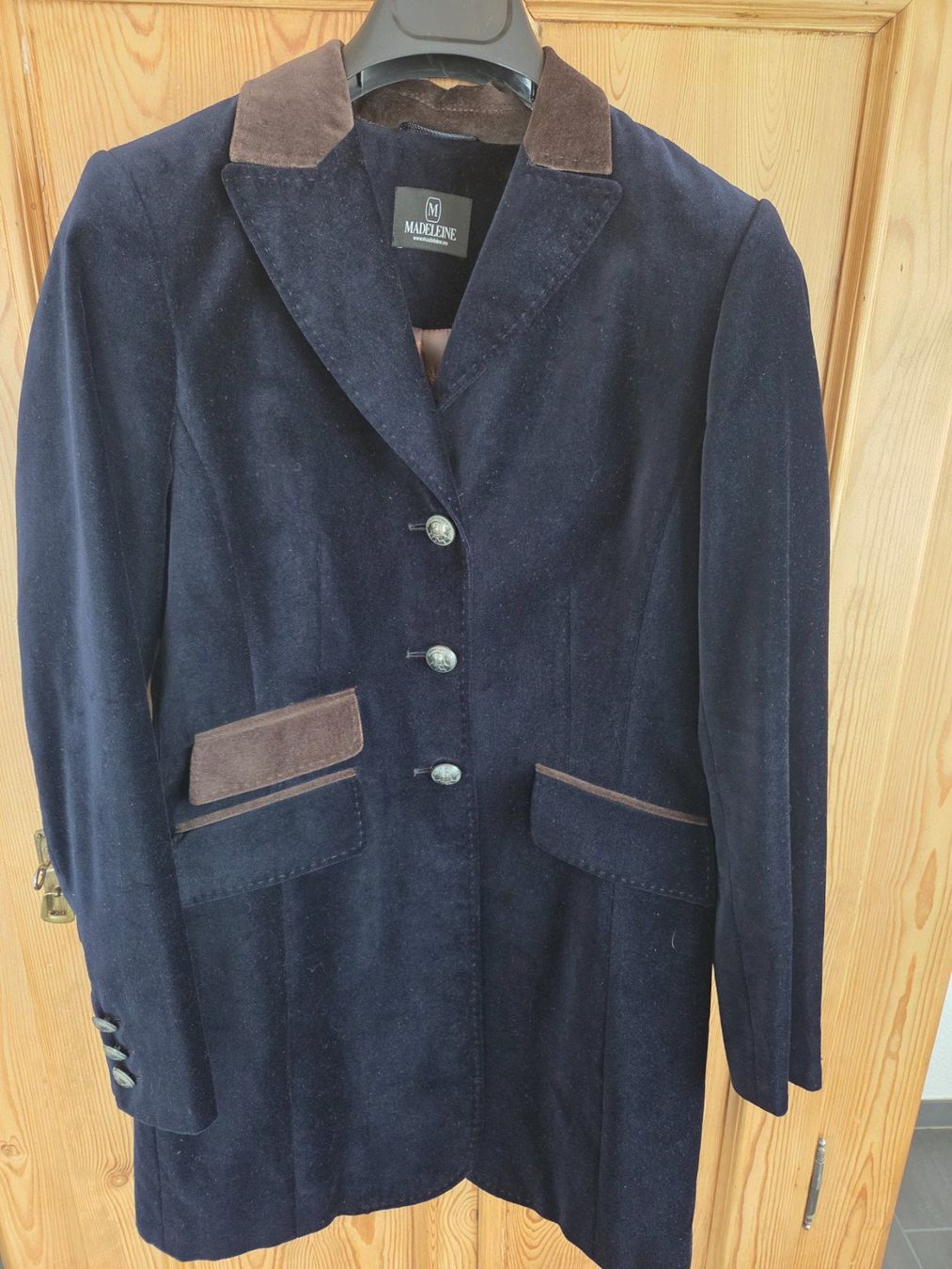 Madeleine Giacche: Blazer von Madeleine, 36 – Usato da Thayngen venduto da MissMoneypenny