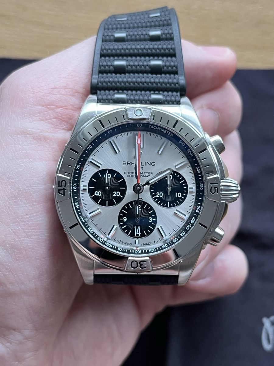 Breitling Orologi: Breitling Chronomat B01 42 – Usato da Urtenen-Schönbühl venduto da snipersuperstar 2
