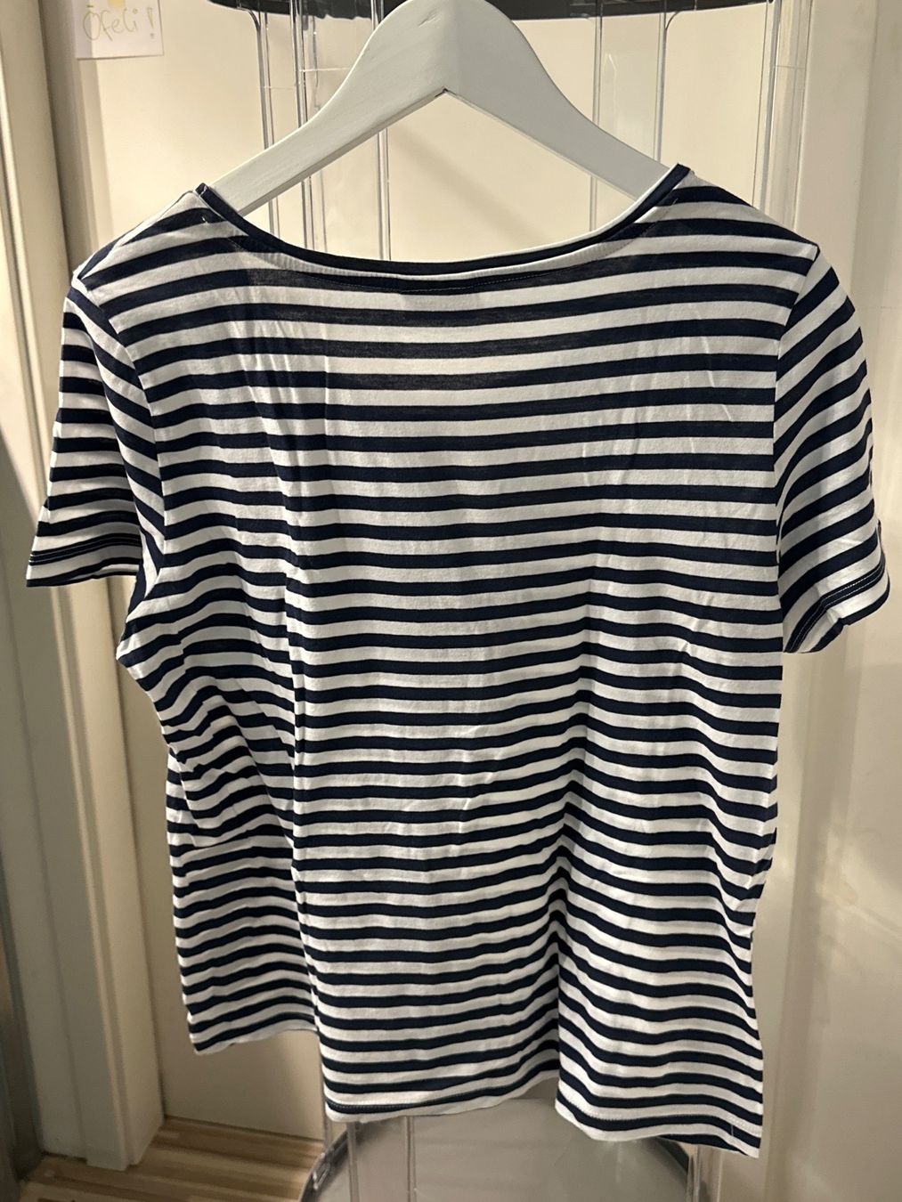 Vila T-Shirts: Shirt der Marke VILA Grösse M – Gebraucht aus Bettwiesen von Relux1 1
