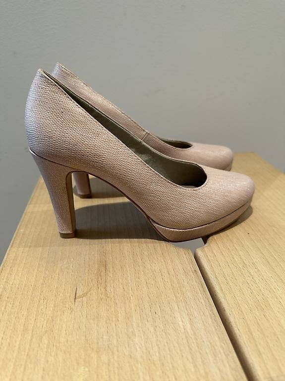 Scarpe da donna: S. Oliver Schuhe - rosa, Grösse 36, fast neu – Usato da Emmenbrücke venduto da tha_8vtq 2