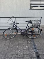 Damenvelo violett mit Gepäckträger guter Zustand