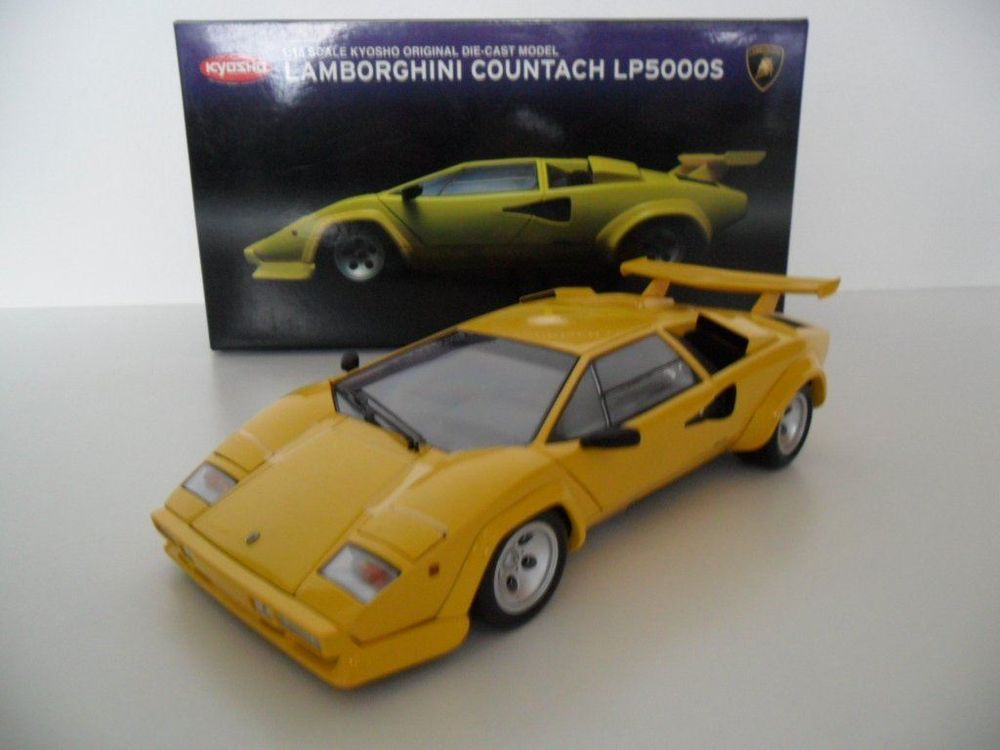 Miniature Kyosho 1/12 Lamborghini Countach LP5000S Blanche – Collection Rare 35cm