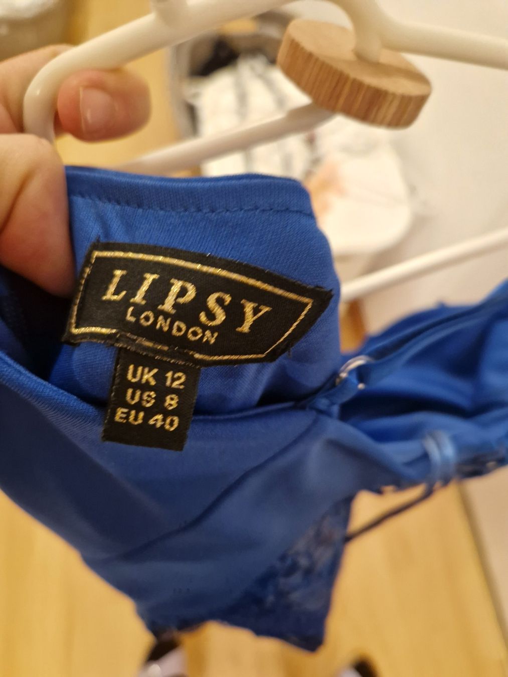 Kleider: Lipsy Cocktailkleid 40 – Gebraucht aus Kefikon TG von Livline 1