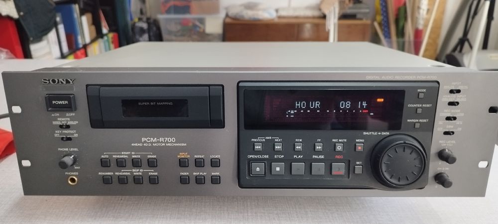 Registratore audio digitale Sony PCM-R700.... (Usato) a Rovio per CHF ...