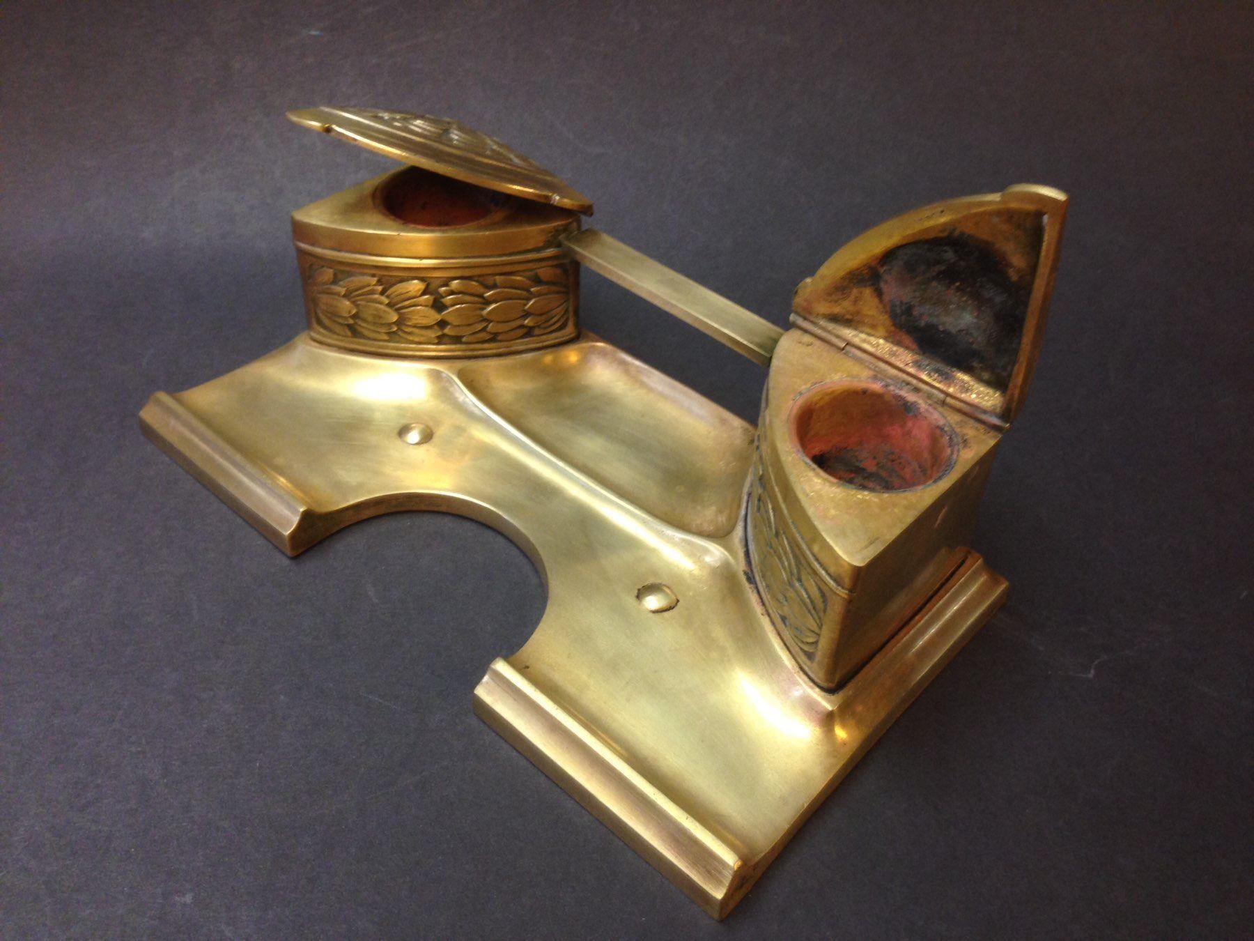 Sonstige Antiquitäten & Kunst: Antikes Jugendstil Messing Tintenfass – Gebraucht aus Schaffhausen von vintageville 1
