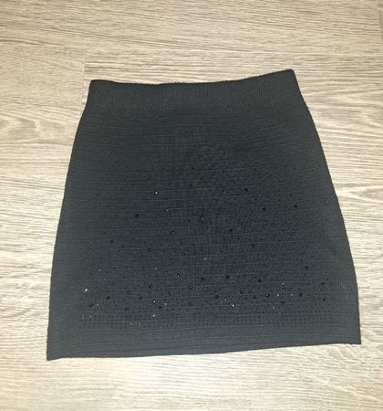 Schwarzer Minirock mit Strass, Gr. S/M