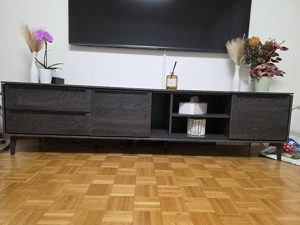 Commodes: Holzkommode  – D'occasion à Basel par han_swq7