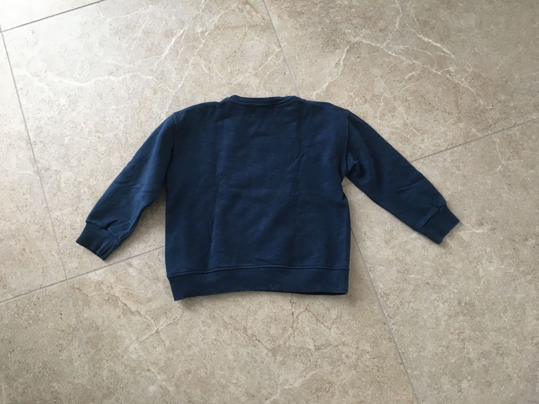 Zara Pulls et sweat-shirts: Zara Pullover dunkelblau Gr. 128 – D'occasion à Gächlingen par Tara_devi 3