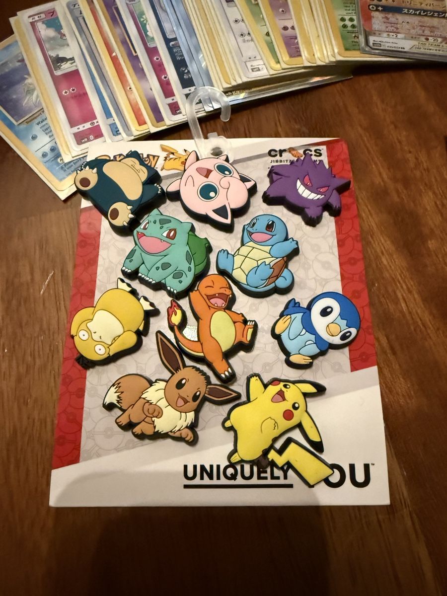 Pokémon Carte collezionabili: Lot Cartes Pokémon, Boîtes, etc... – Nuovo (secondo la descrizione) da Montreux venduto da kingfisherbeach 5