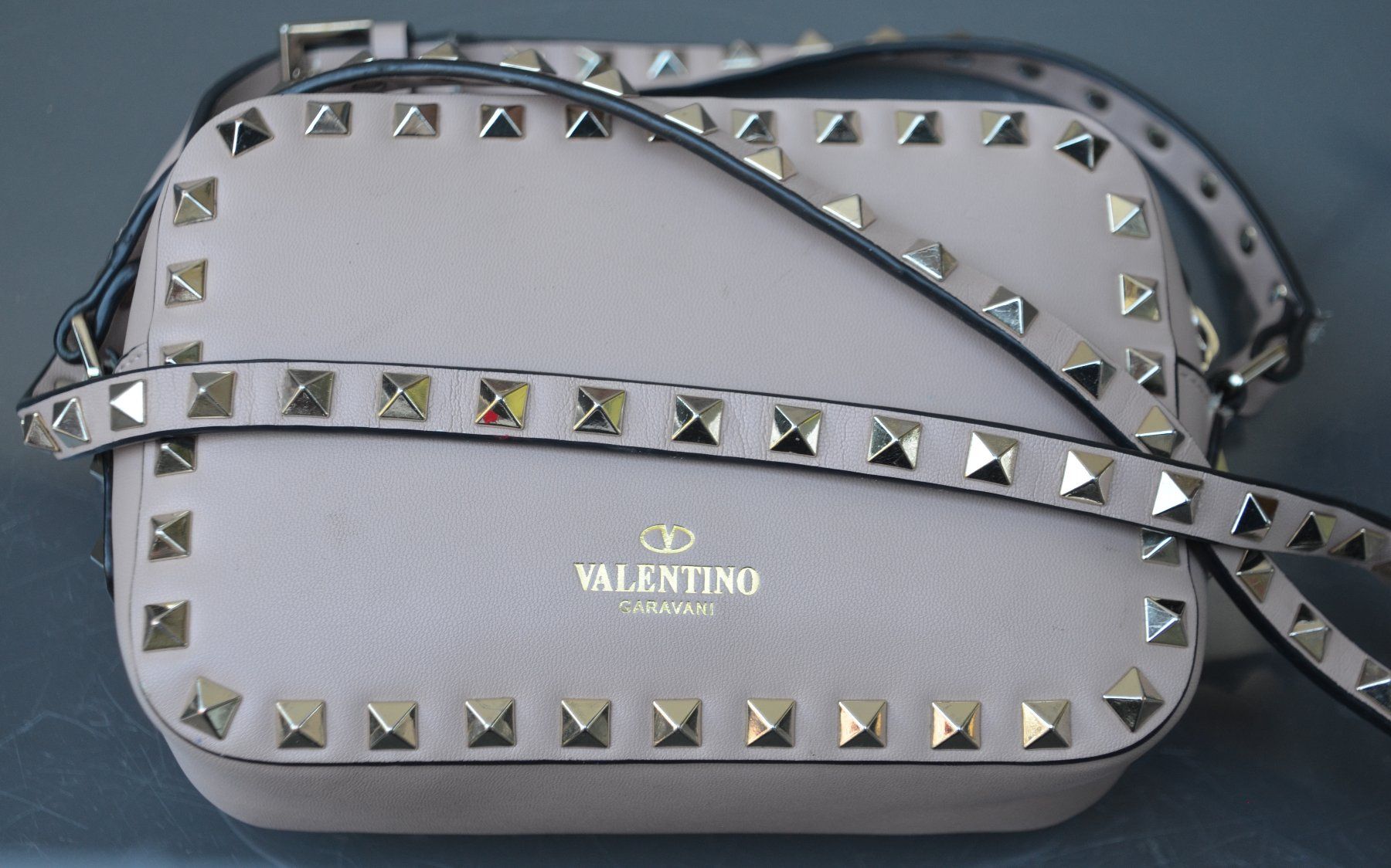 Valentino Borse da donna: Valentino Ruckstud Tasche / sac – Nuovo (secondo la descrizione) da Collonges venduto da Auganien 1