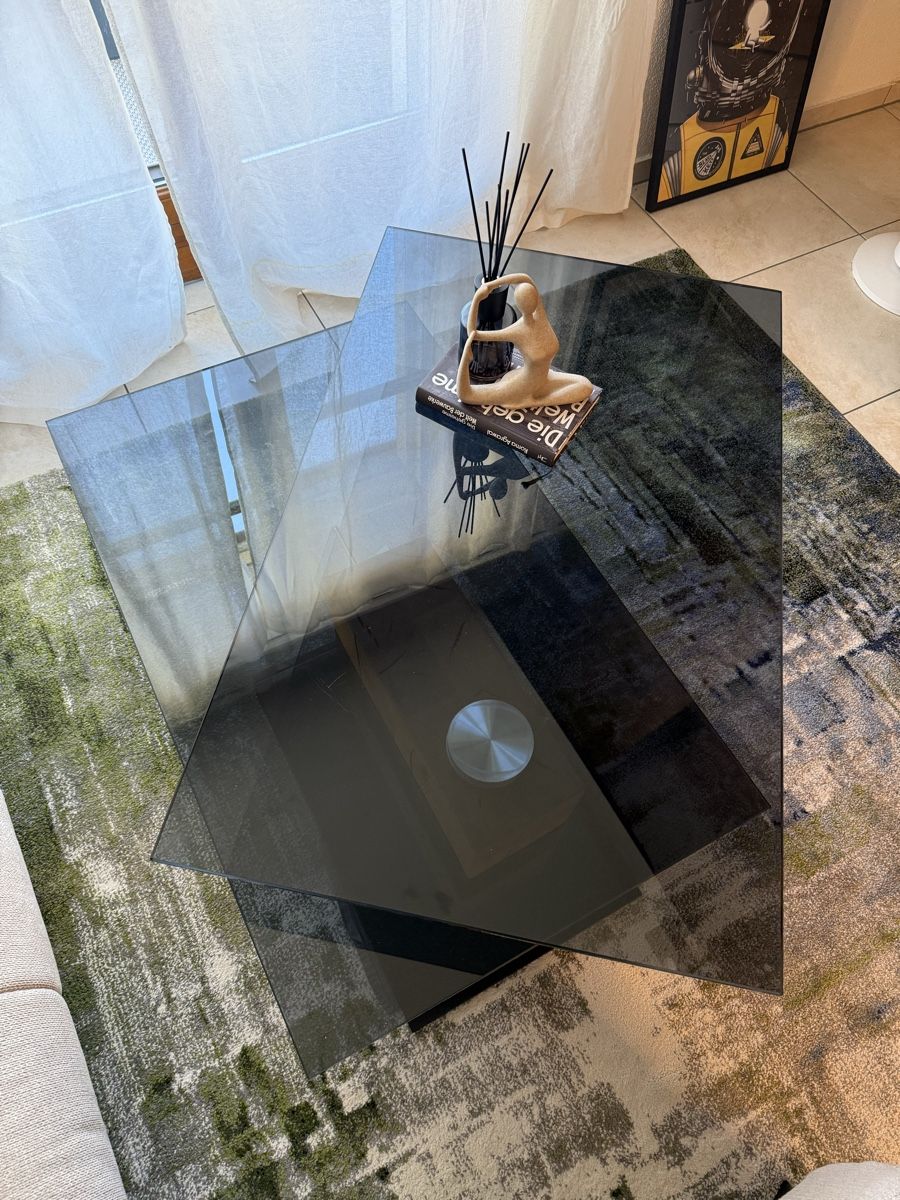 Tavoli: Couchtisch Glas/Holz – Usato da Kloten venduto da pau_w2ck 1