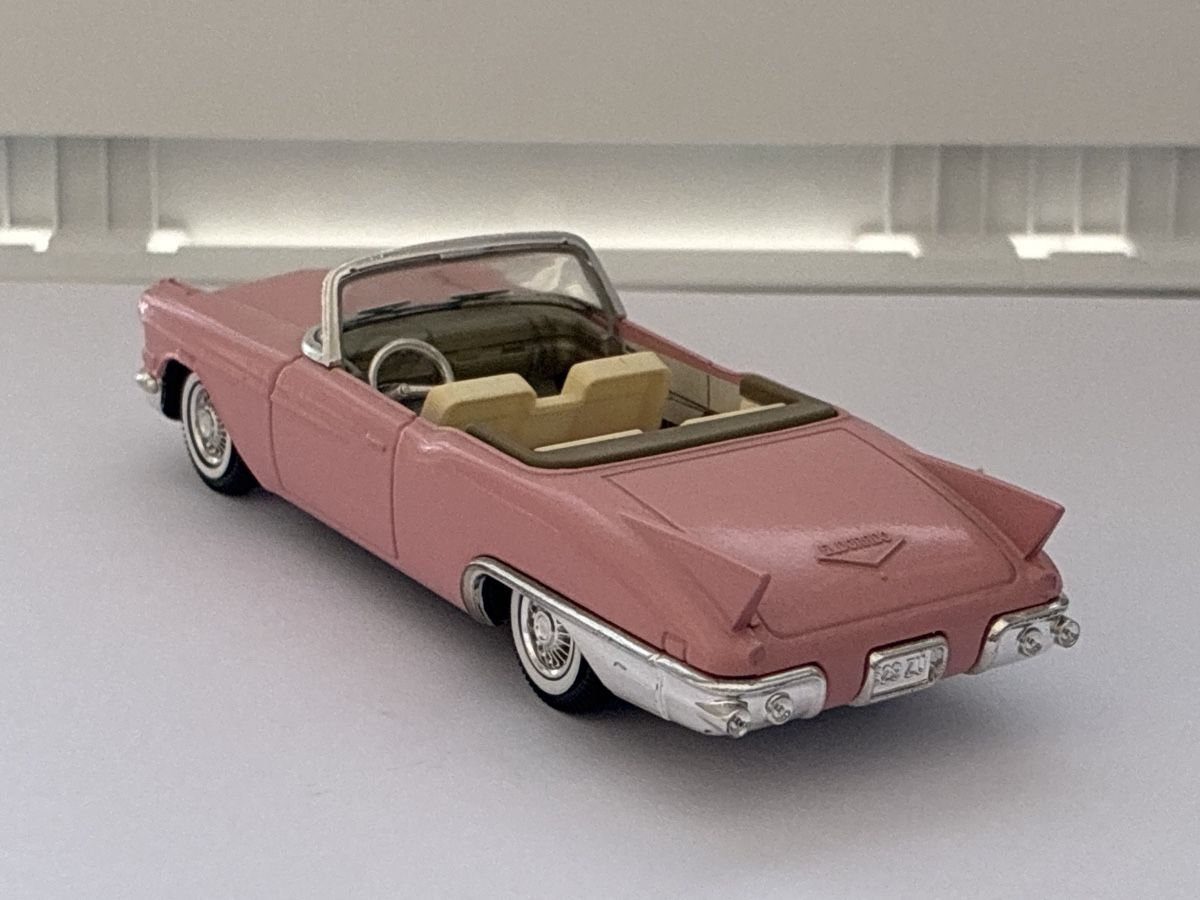 Solido Modellautos: Cadillac Eldorado, Solido 1:43 – Gebraucht aus Seuzach von steig43 3
