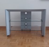 Vintage, robustes TV-Möbel, rollbar und höhenverstellbar