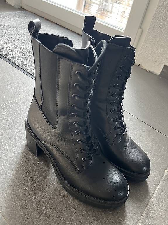 Scarpe da donna: Stiefel – Usato da Niedergösgen venduto da rianaa__