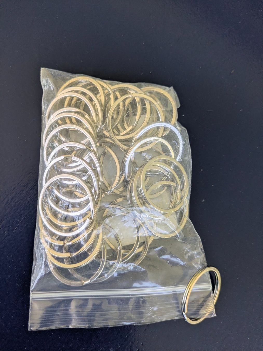 Seghe: Neue Ringe, 40 Stk 25 mm Durchmesser – Nuovo e nell'imballaggio originale da Adlikon venduto da Match62