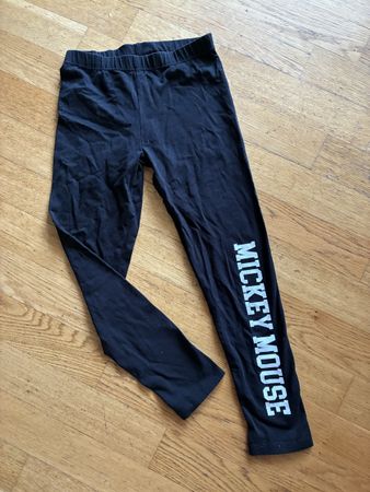 Schöne Leggins Gr. 134/140