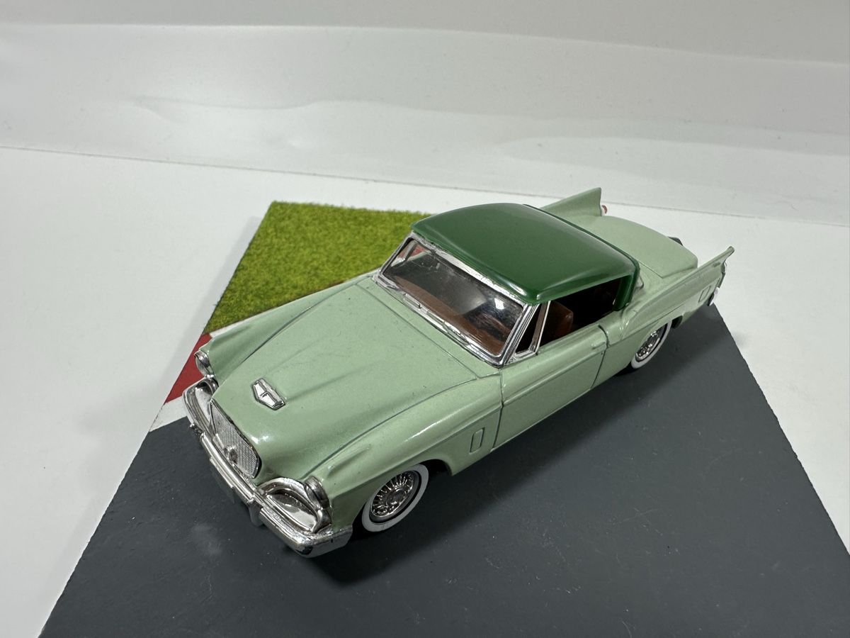 Solido Modellini d'auto: 1957 Studebaker Silver Hawk 1:43, SOLIDO – Usato da Zofingen venduto da rf9_x2xt 1