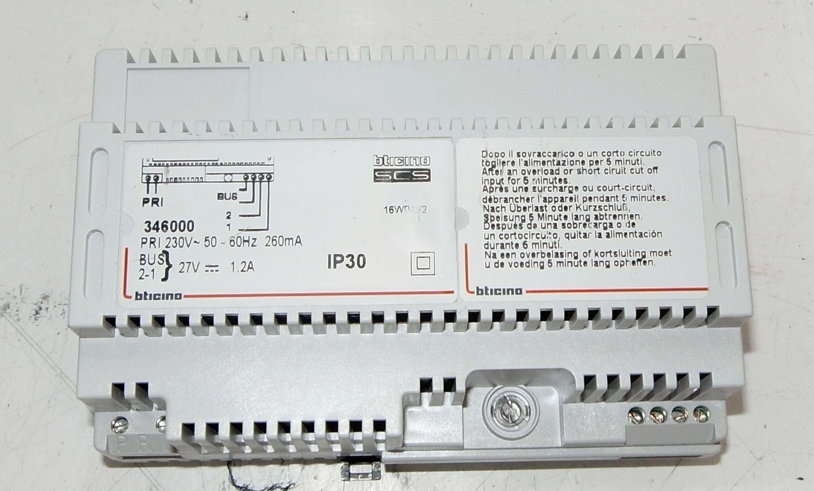 Componenti elettronici: Legrand/Bticino Sprechanlage Classe 100 – Usato da Männedorf venduto da livesteam 2