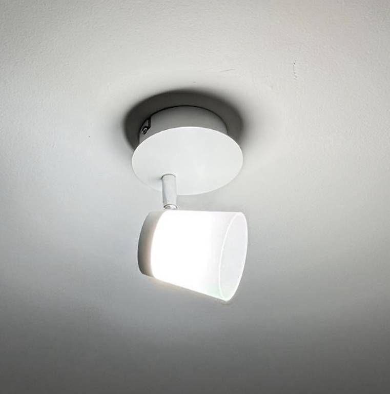 Lampes: LED Spot weiss – D'occasion à Zürich par Marti97