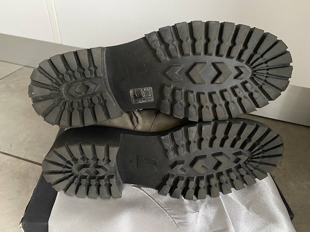 Scarpe da donna: Giuseppe Zanotti, Nr.38 – Usato da Minusio venduto da may_5qgr 4