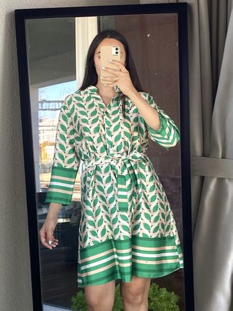 Robe imprimée verte 🍃