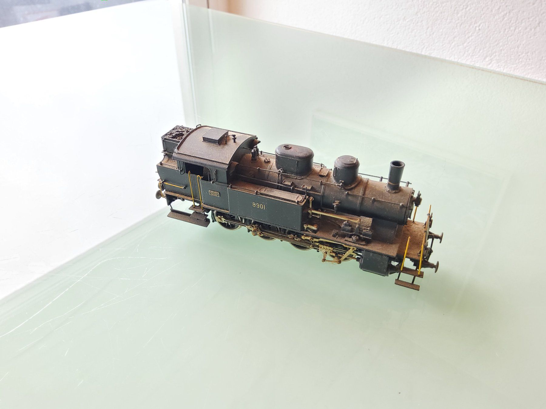 Fulgurex Modelleisenbahnen: Fulgurex locomotive 8901 – Gebraucht aus Malleray von Broc-Mo 9