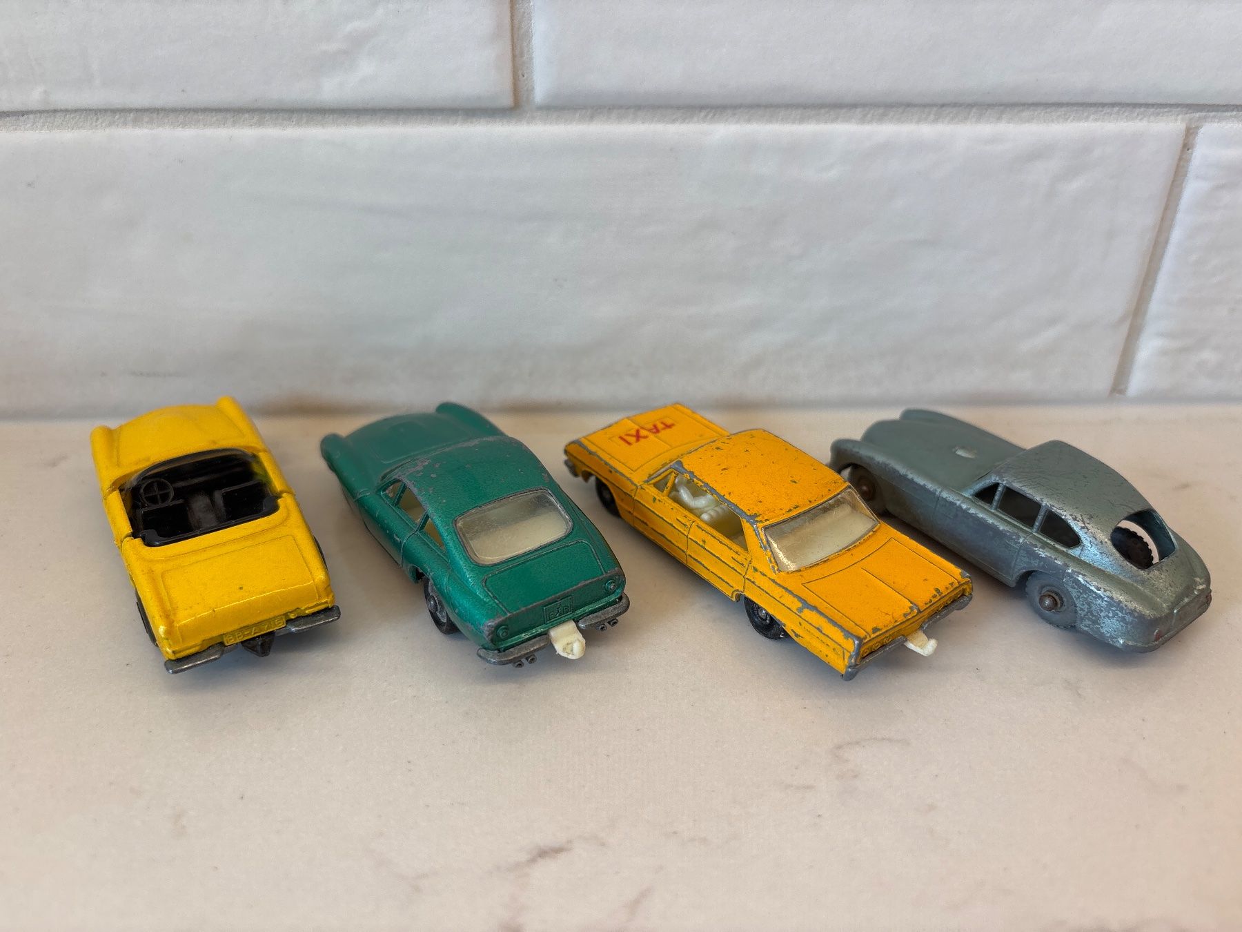 Matchbox Modellini d'auto: Matchbox Lesney lot de 4 voitures 1/64 – Usato da Gollion venduto da Hampton 1