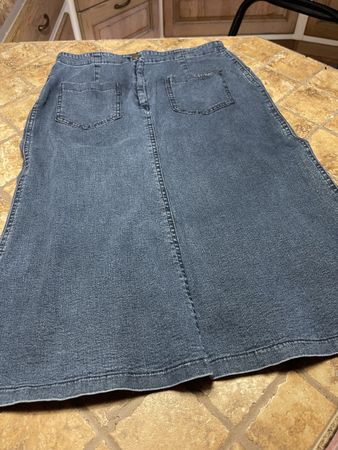 Almara Jeans gonna lunga👌tg L-chic per primavera
