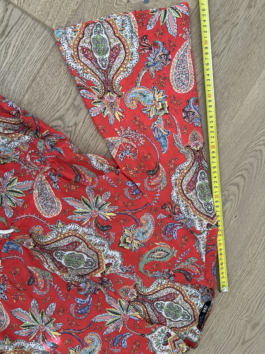 Zara Camicette: Neu: Zara Bluse mit Muster, Rot, Grösse S / M – Nuovo (secondo la descrizione) da Oensingen venduto da SchickeDame 6