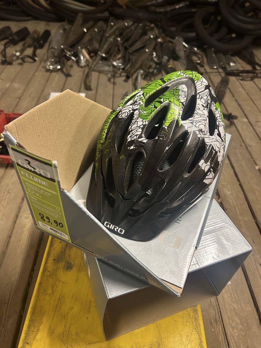 Caschi: Kinder Fahrradhelm (2) – Nuovo (secondo la descrizione) da Lenzburg venduto da min_8r8k