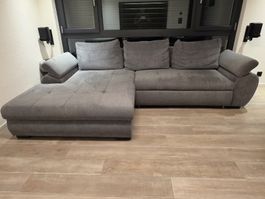 Modernes Ecksofa mit Bettfunktion & Stauraum – TOP Zustand