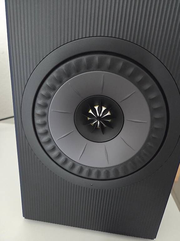 Kef Casse acustiche: Kef Coda W – Usato da Locarno venduto da rob_r2c9 3