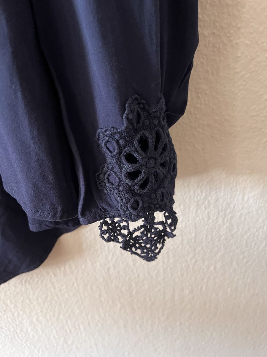 High Camicette: Bluse HIGH, Gr. 36, blau – Usato da Solothurn venduto da Brini06 1